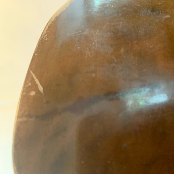 Large Beautiful Laquered Handmade Wood Bowl from the Mil Cumbres area of Mexico - Picture 10 of 10